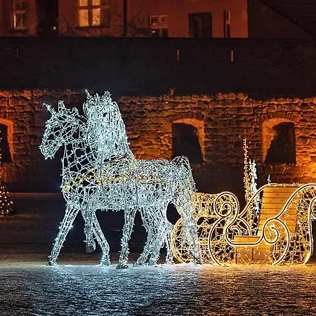 מלון Restart Superior 4*