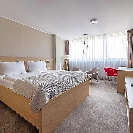 Restart Superior Hotel